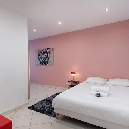 Maison Frappaz - 4 Bedrooms With Garden Holiday home Villeurbanne